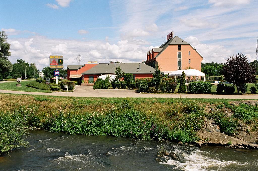 Hotel Restaurant La Tour Romaine - Haguenau - Strasbourg Nord Schweighouse-sur-Moder Eksteriør billede